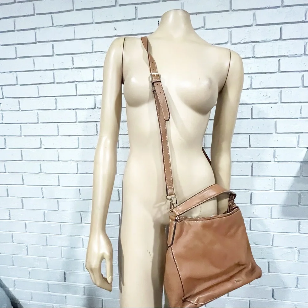 Paul Costelloe Leather Shoulder Bag‎